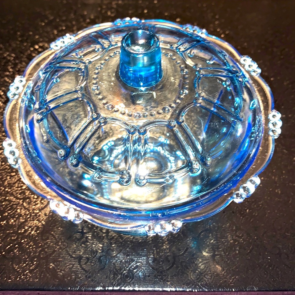 🎉Host Pick 🎉 Oyster Pearl Pattern Depression Glass Aqua Blue Candy Dish - Picture 3 of 11